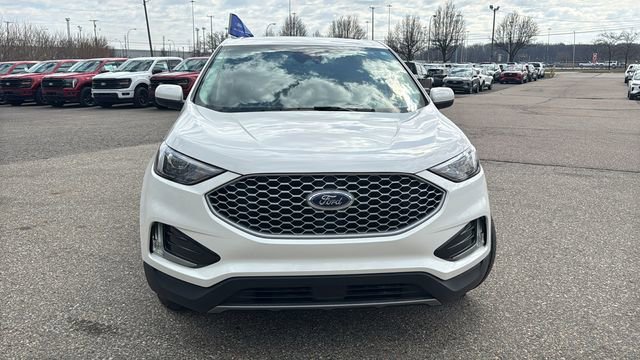 Certified 2023 Ford Edge SEL w/ Convenience Package image 9