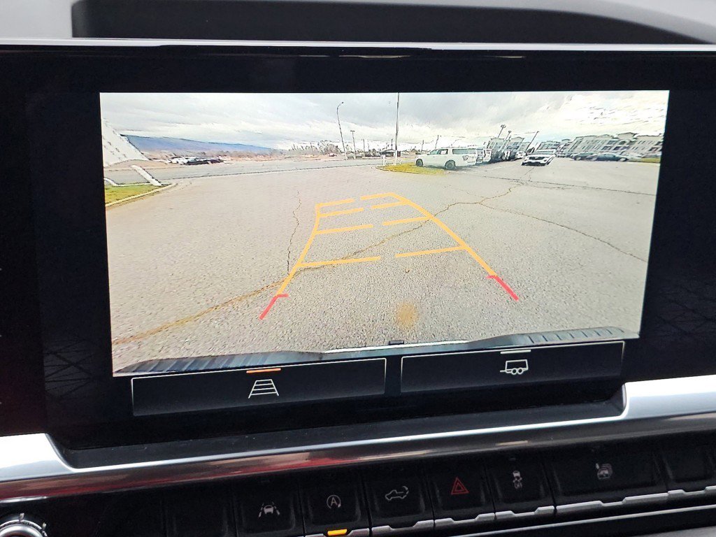 Used 2022 GMC Sierra 1500 SLT w/ SLT Convenience Package image 14