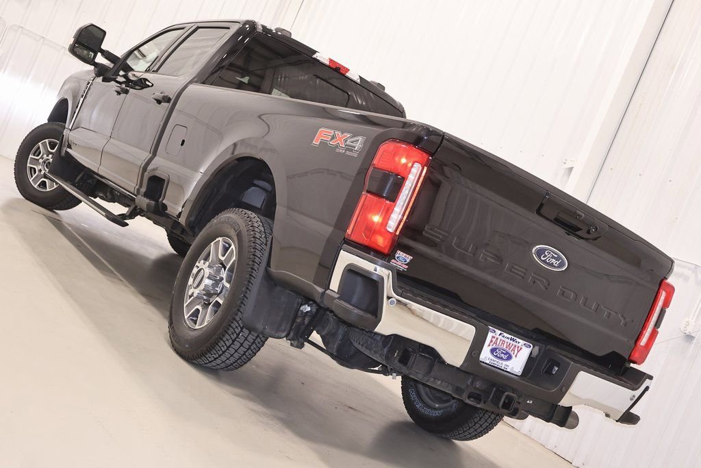 Certified 2023 Ford F350 Lariat w/ Lariat Ultimate Package image 4