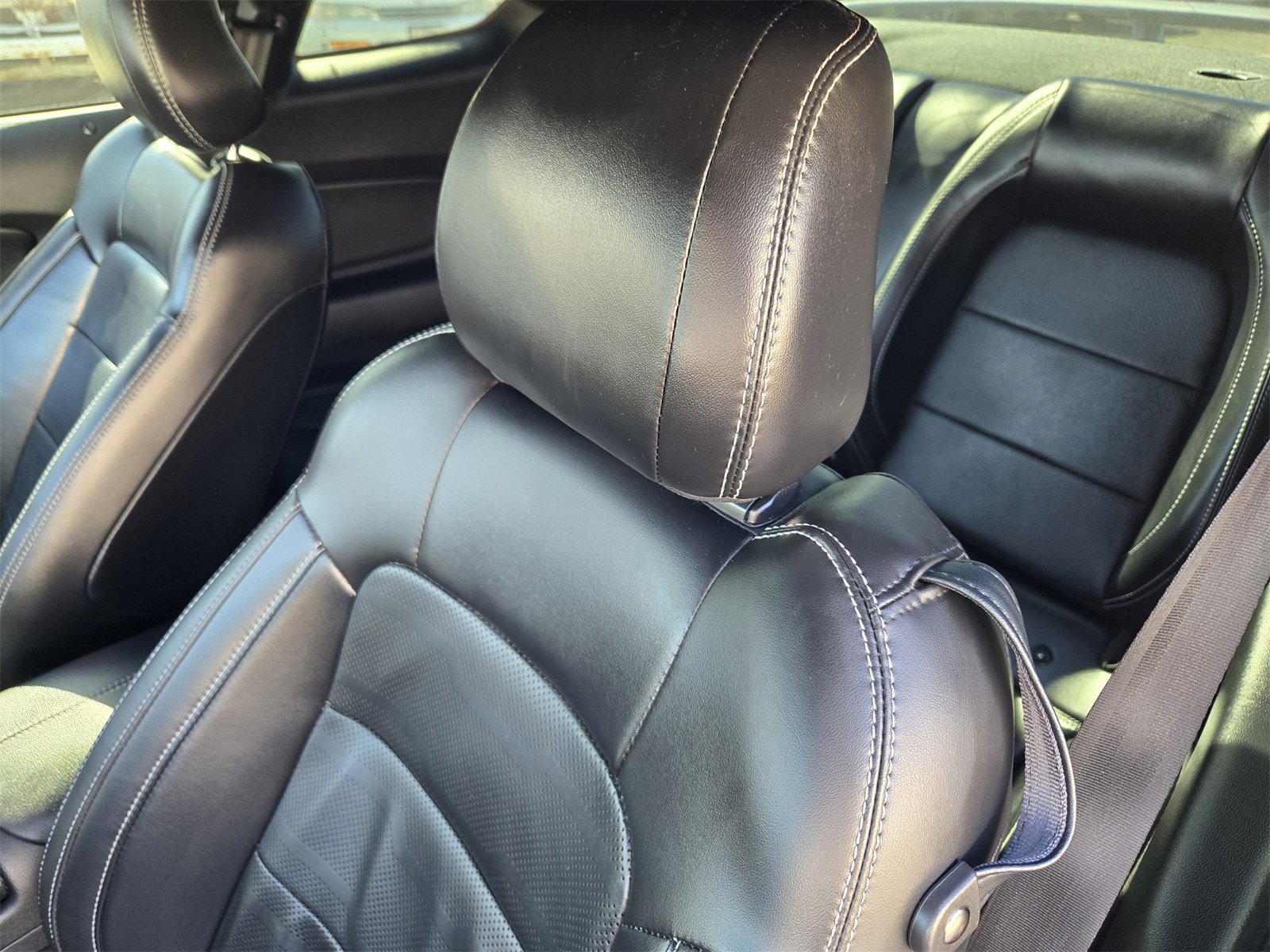 Certified 2020 Ford Mustang GT Premium w/ GT Performance Package image 23