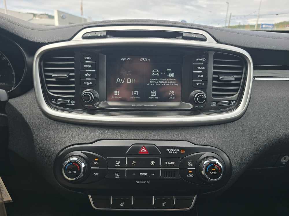 Used 2018 Kia Sorento LX w/ LX V6 Convenience Package AWD/4WD image 12