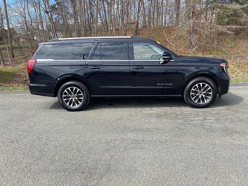 Certified 2025 Ford Expedition Max Platinum AWD/4WD image 5