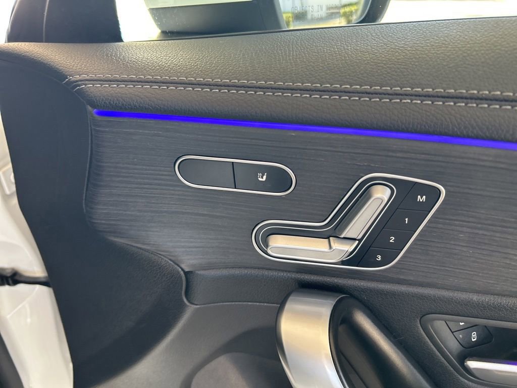 Used 2022 Mercedes-Benz CLA 250 4MATIC w/ Premium Package Lite image 26