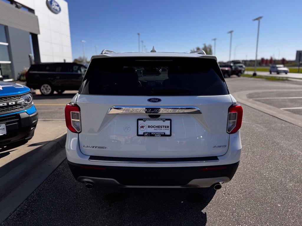 Certified 2023 Ford Explorer Limited w/ Equipment Group 301A AWD/4WD image 51