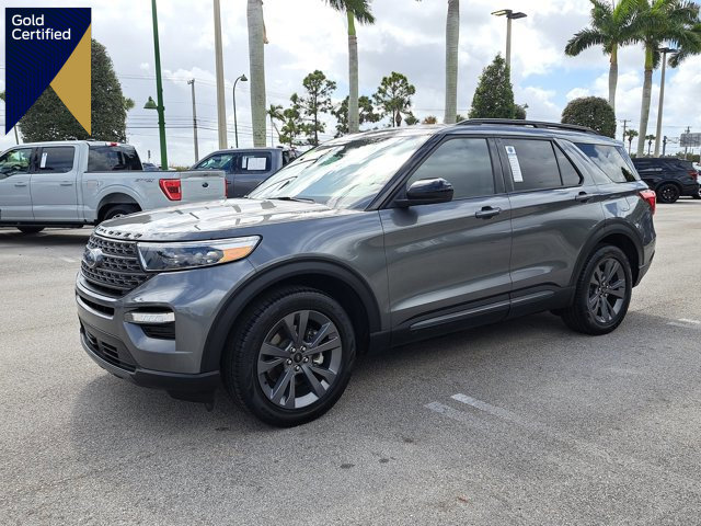 Certified 2023 Ford Explorer XLT w/ Equipment Group 202A