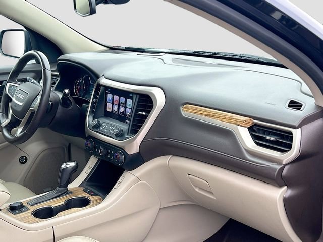 Used 2019 GMC Acadia Denali w/ Technology Package AWD/4WD image 33