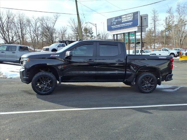 Used 2021 Chevrolet Silverado 1500 LT Trail Boss w/ Convenience Package II image 2