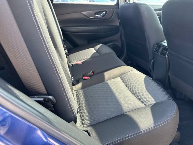 Used 2020 Nissan Rogue SV w/ Sun & Sound Touring Package AWD/4WD image 10