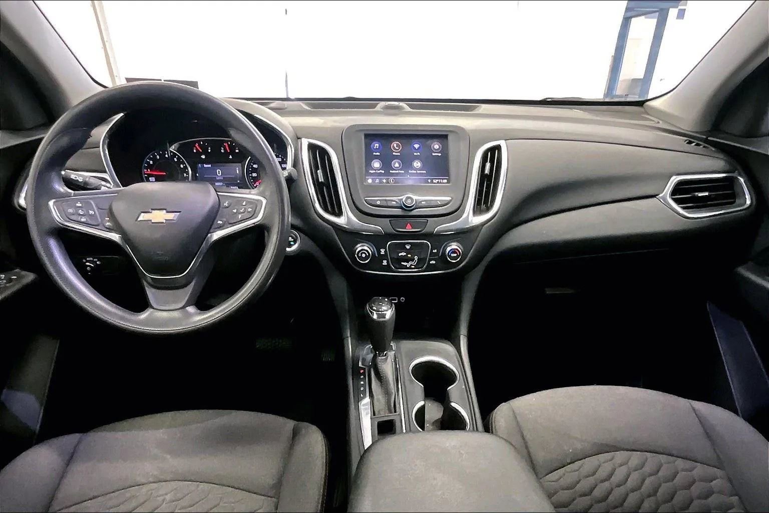 Used 2020 Chevrolet Equinox LT image 14