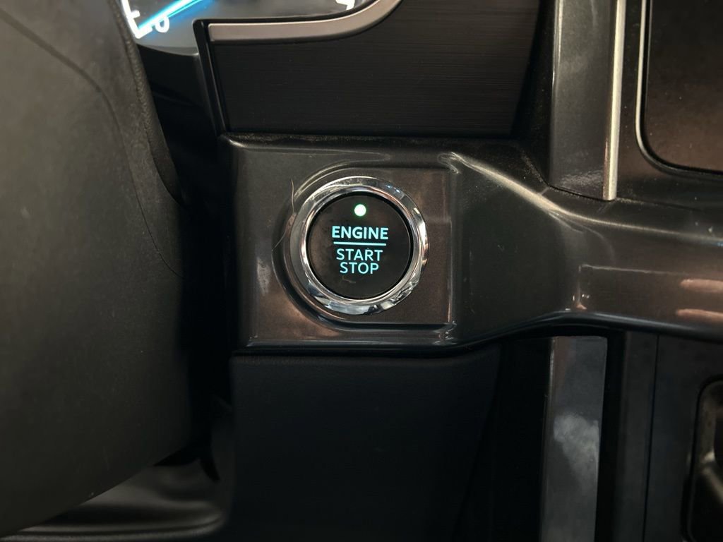 Certified 2023 Ford F150 XLT w/ Equipment Group 302A High image 20