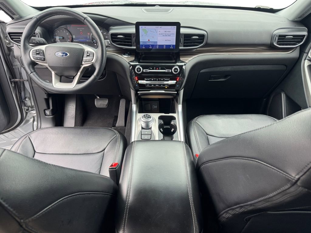 Certified 2023 Ford Explorer Limited image 13