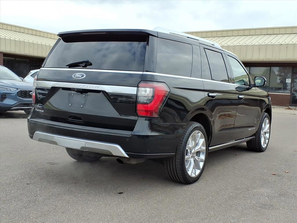 Certified 2018 Ford Expedition Platinum image 5
