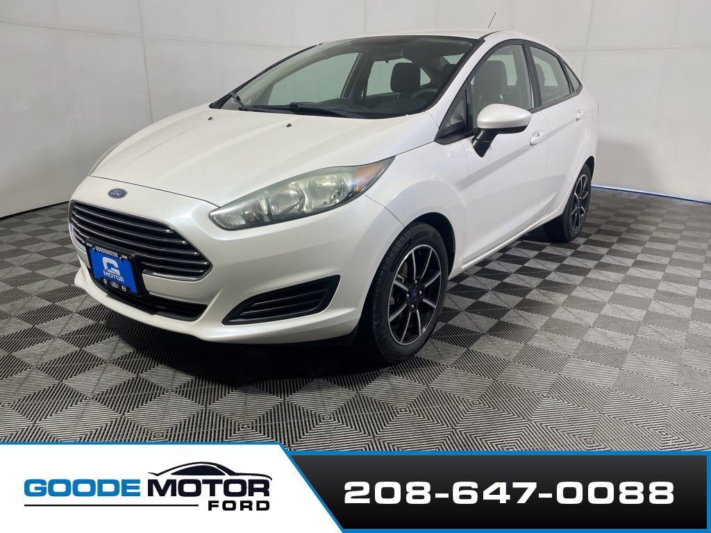 Certified 2018 Ford Fiesta SE FWD image 4