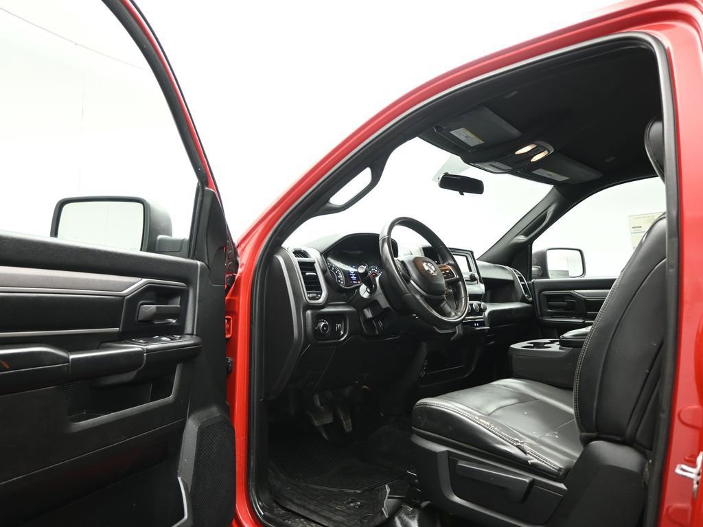 Used 2022 RAM 2500 Tradesman RWD image 9