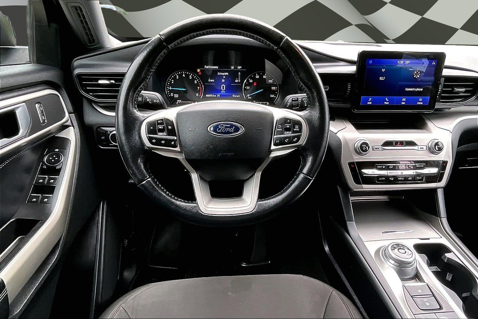 Certified 2021 Ford Explorer XLT AWD/4WD image 5