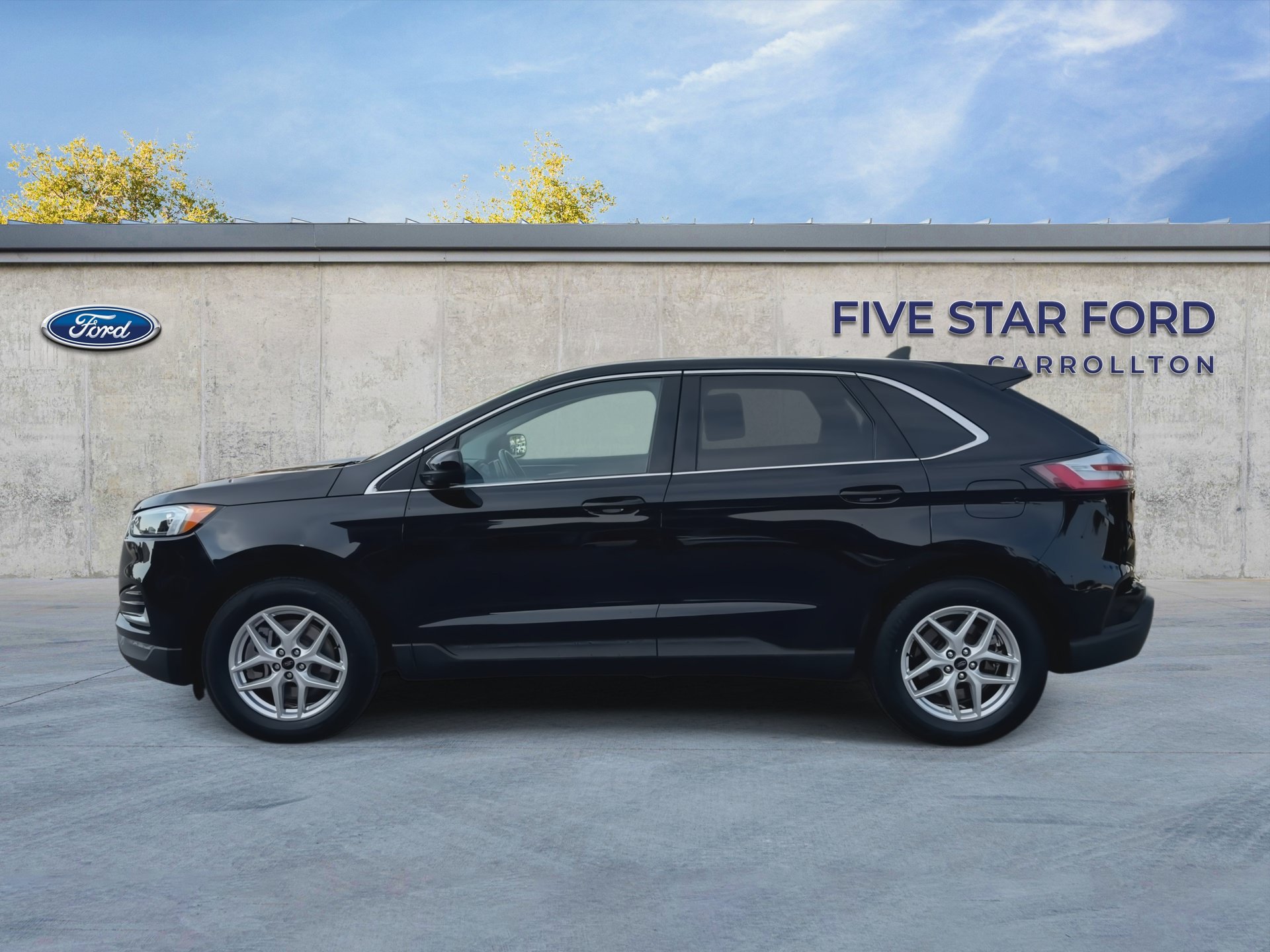 Certified 2024 Ford Edge SEL AWD/4WD image 5