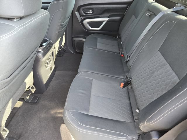 Used 2017 Nissan Titan SV RWD image 29