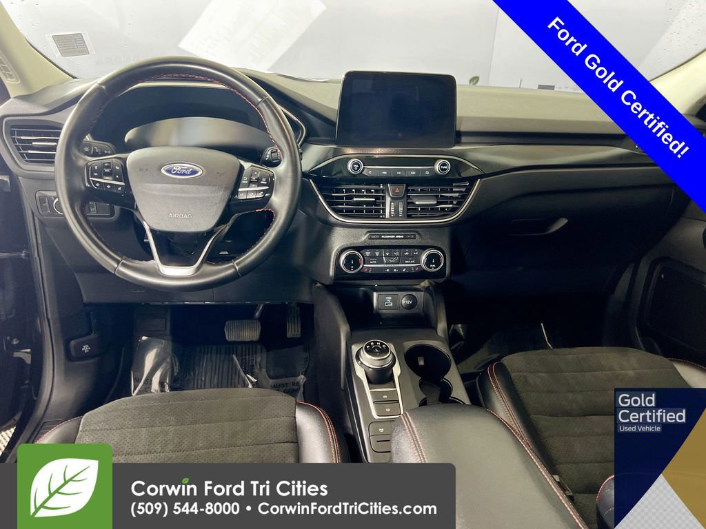 Certified 2022 Ford Escape SEL w/ SEL Stealth AWD Package image 27
