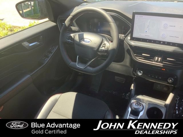 Certified 2023 Ford Escape ST-Line w/ Tech Pack #1 AWD/4WD image 16