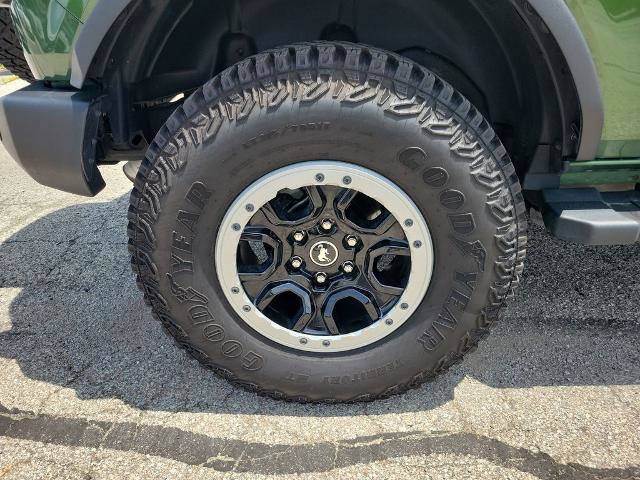 Certified 2023 Ford Bronco Outer Banks w/ Sasquatch Package AWD/4WD image 6