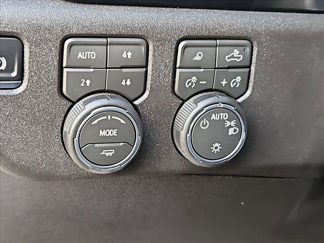 Used 2026 Chevrolet Silverado 1500 LT AWD/4WD image 21