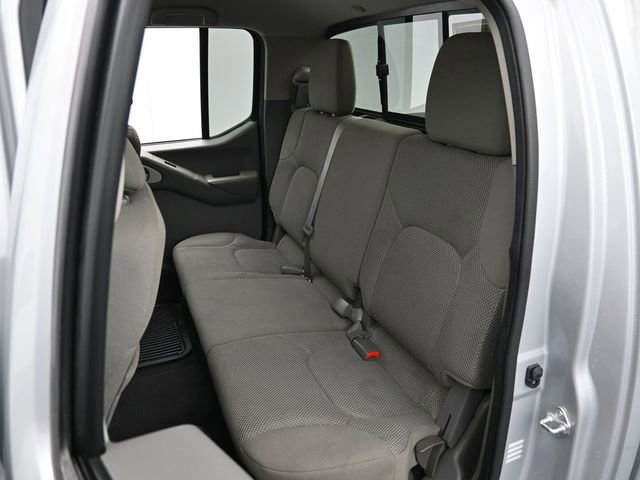 Used 2021 Nissan Frontier SV image 25