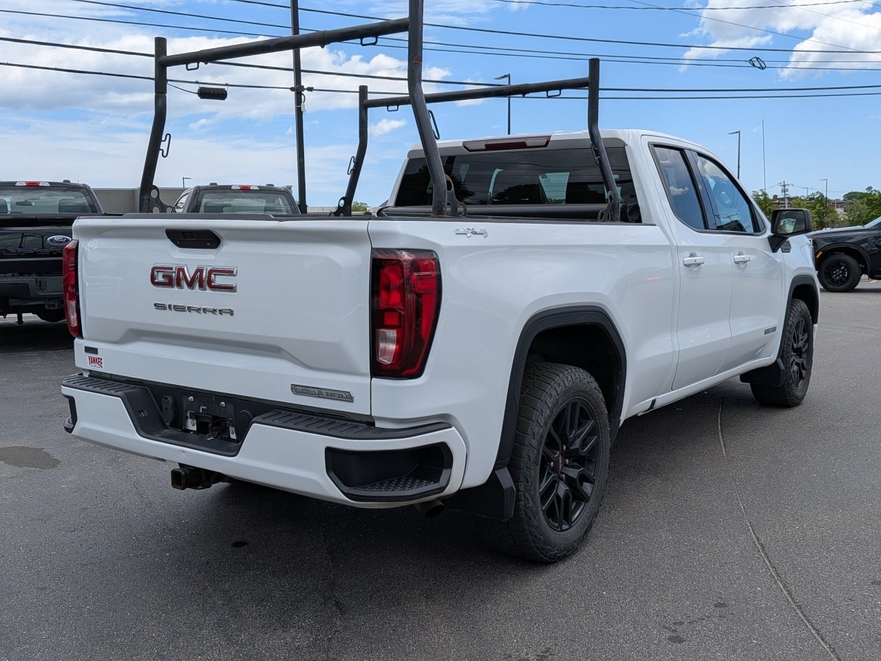 Used 2021 GMC Sierra 1500 Elevation w/ LPO, GMC Protection Package AWD/4WD image 4