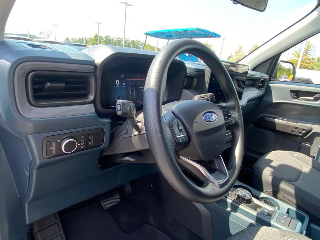 Certified 2025 Ford Maverick XLT w/ Black Appearance Package AWD/4WD image 9