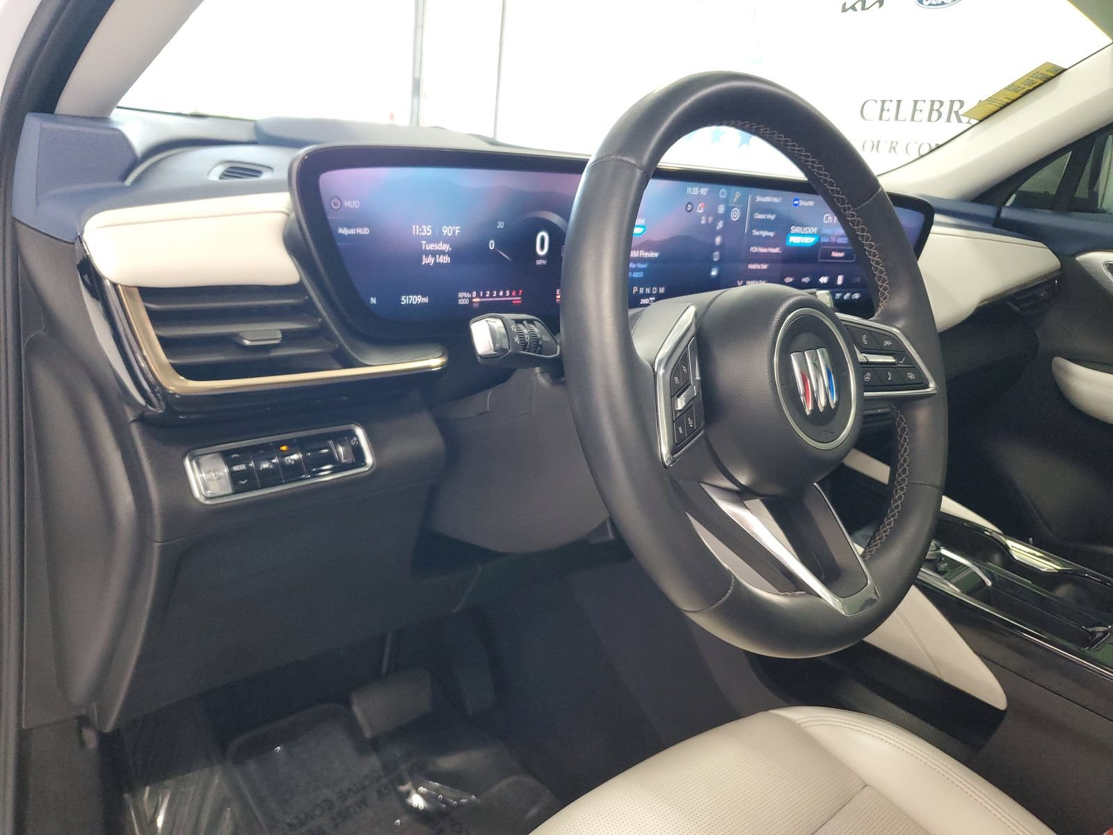 Used 2024 Buick Envision Avenir AWD/4WD image 19