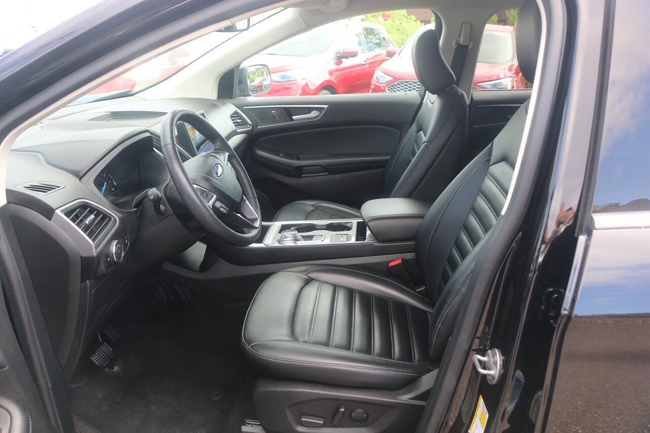 Certified 2024 Ford Edge SEL w/ Convenience Package AWD/4WD image 30