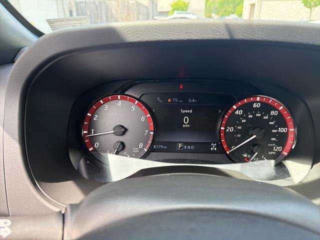 Used 2025 Nissan Frontier PRO-4X AWD/4WD image 6