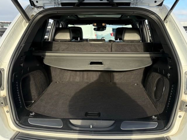 Used 2019 Jeep Grand Cherokee Trailhawk w/ Trailhawk Luxury Group image 32