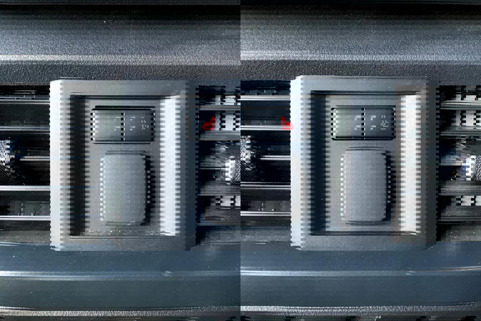 Certified 2024 Ford F150 Raptor AWD/4WD image 34