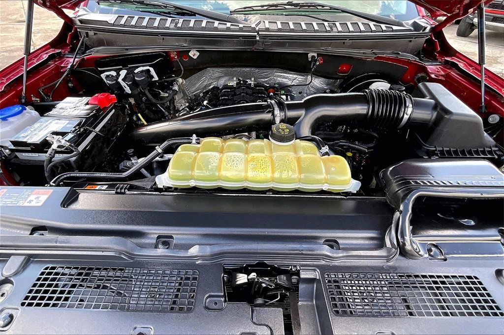 Certified 2021 Ford Expedition Max XLT image 31