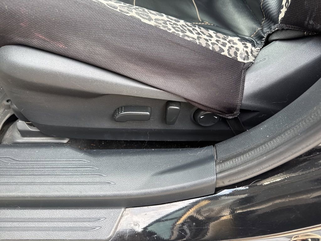 Used 2020 Subaru Outback Limited w/ Tech Package 2 image 9