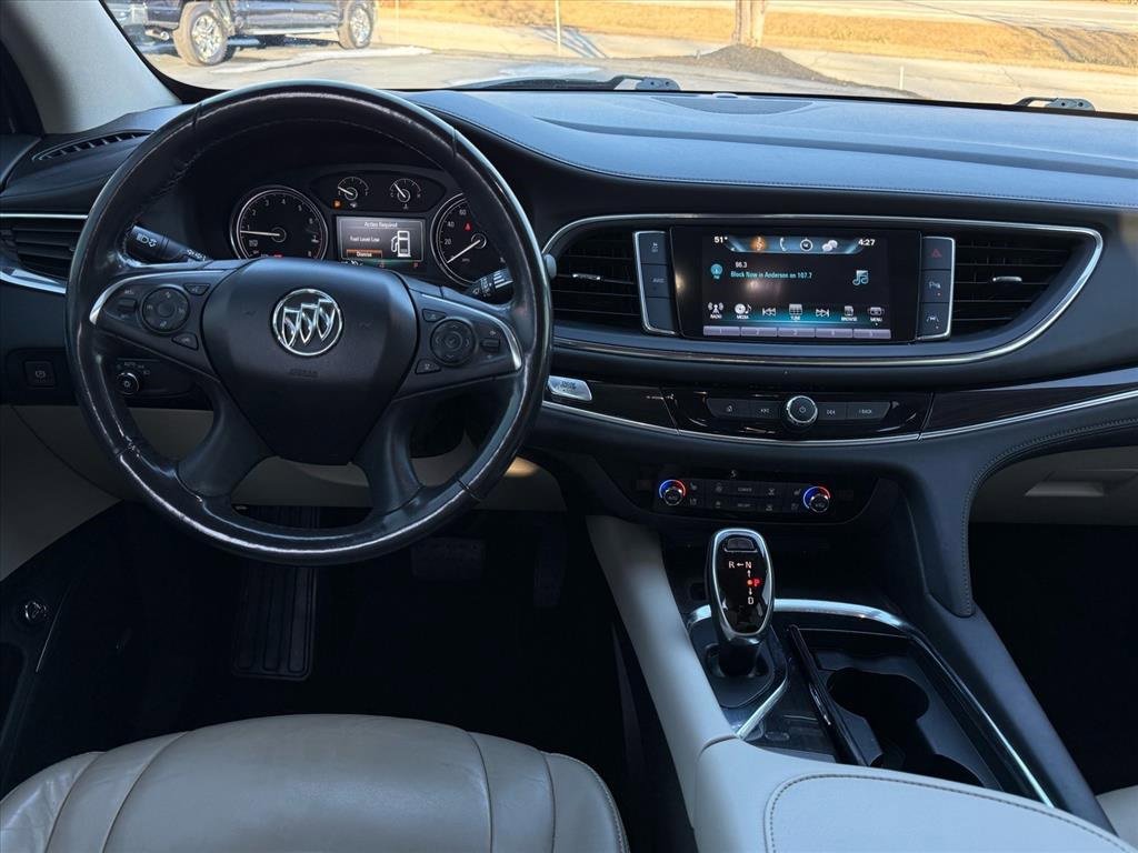 Used 2018 Buick Enclave Premium image 11