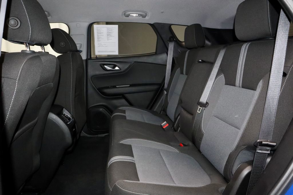 Used 2025 Chevrolet Blazer LT image 24