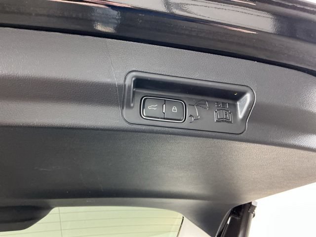 Certified 2025 Ford Explorer Platinum w/ Ultimate Package AWD/4WD image 35