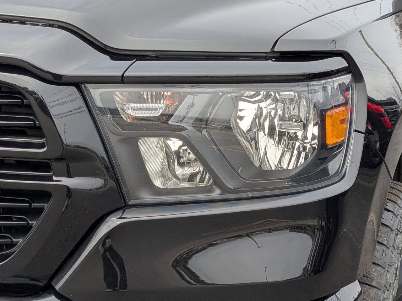 Used 2019 RAM 1500 Big Horn AWD/4WD image 10
