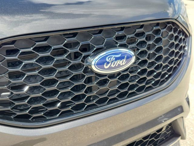 Certified 2020 Ford Edge ST-Line image 7