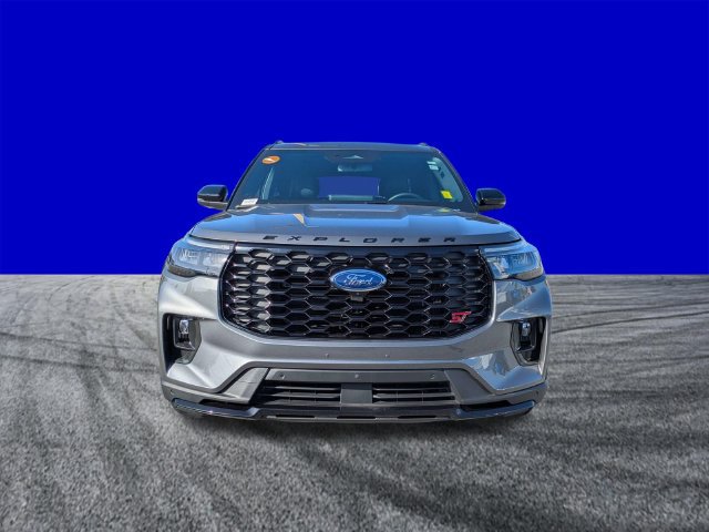 Certified 2025 Ford Explorer ST w/ Sun And Sound Package AWD/4WD image 9