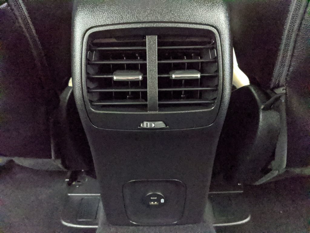 Certified 2022 Ford Escape SEL AWD/4WD image 17