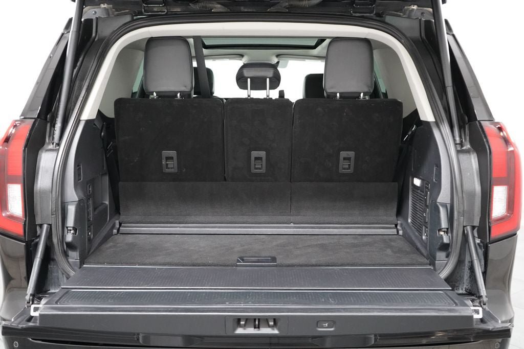 Certified 2025 Ford Expedition Platinum AWD/4WD image 34