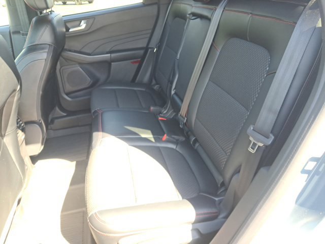 Certified 2024 Ford Escape ST-Line w/ Tech Pack #1 AWD/4WD image 25