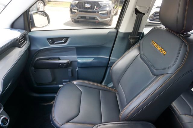 Certified 2024 Ford Maverick Tremor w/ Tremor Off-Road Package AWD/4WD image 33