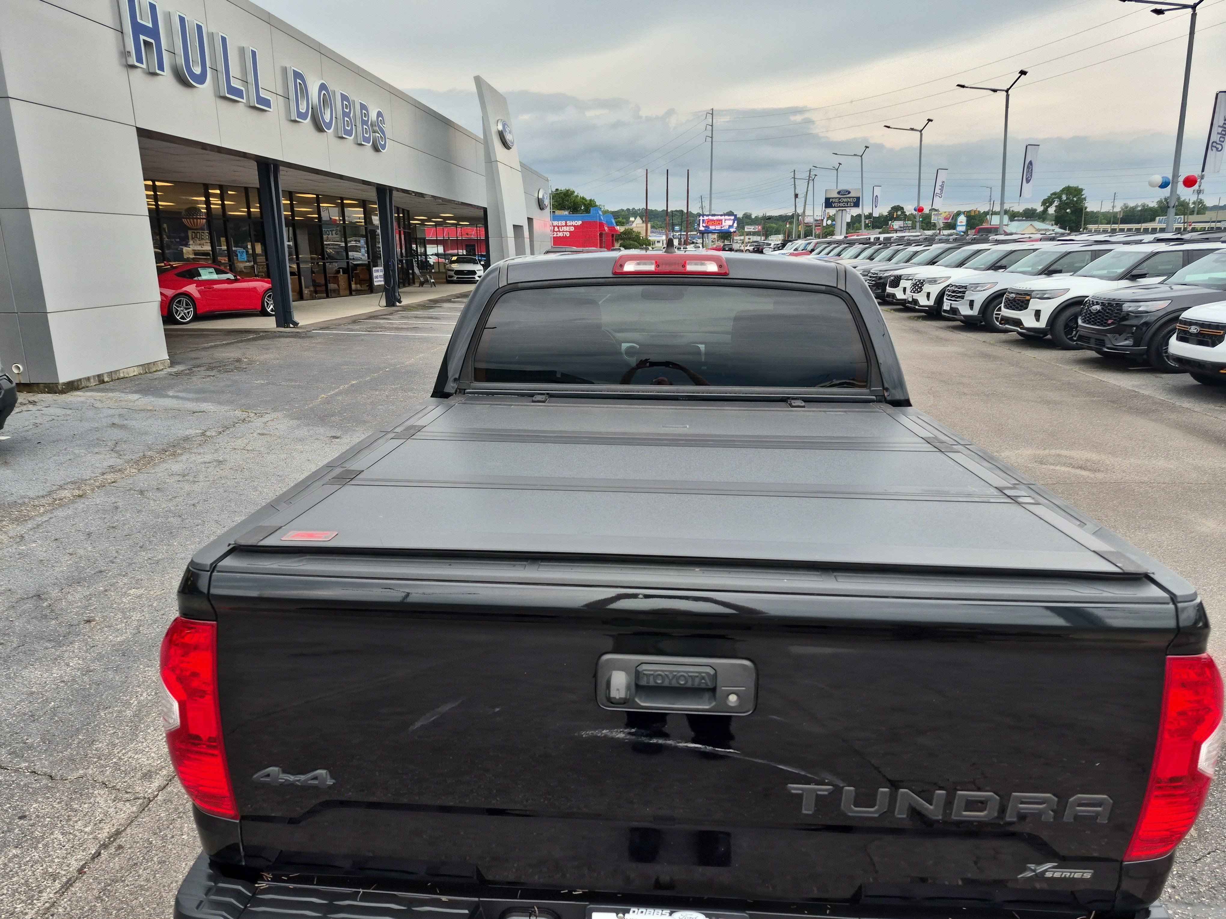 Used 2020 Toyota Tundra Platinum AWD/4WD image 8