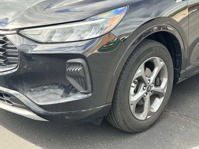 Certified 2024 Ford Escape ST-Line w/ Tech Pack #1 AWD/4WD image 4