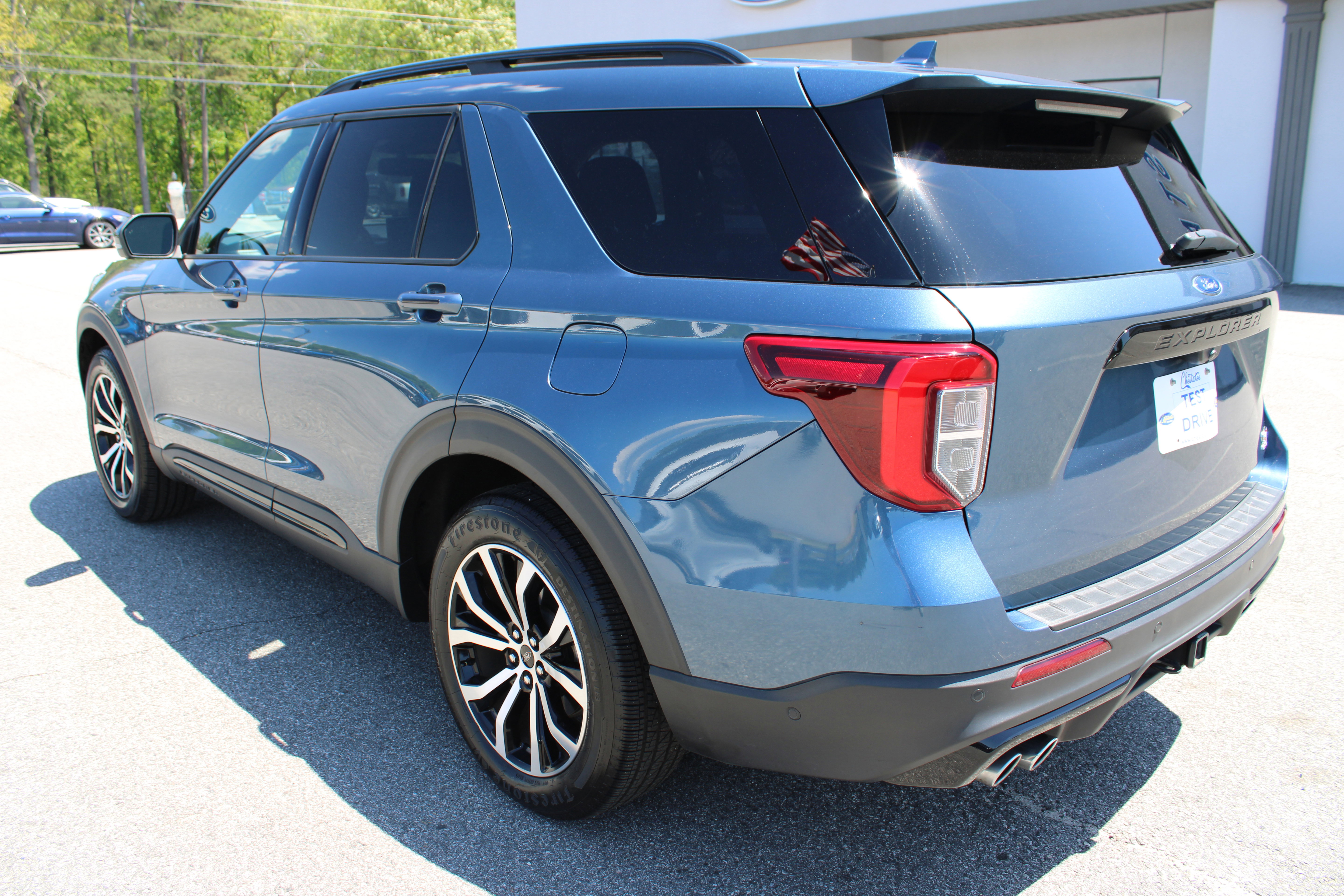 Certified 2020 Ford Explorer ST w/ Premium Technology Package AWD/4WD image 8
