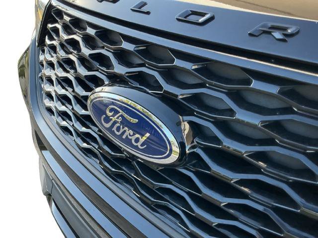 Certified 2021 Ford Explorer ST w/ Equipment Group 401A AWD/4WD image 12