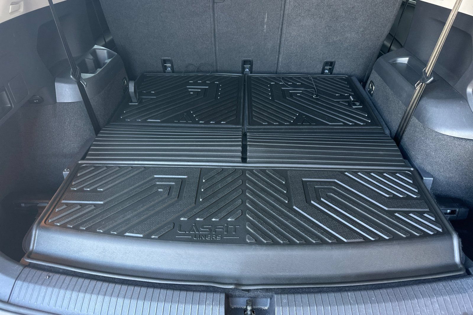 Used 2019 Volkswagen Tiguan SE FWD image 15